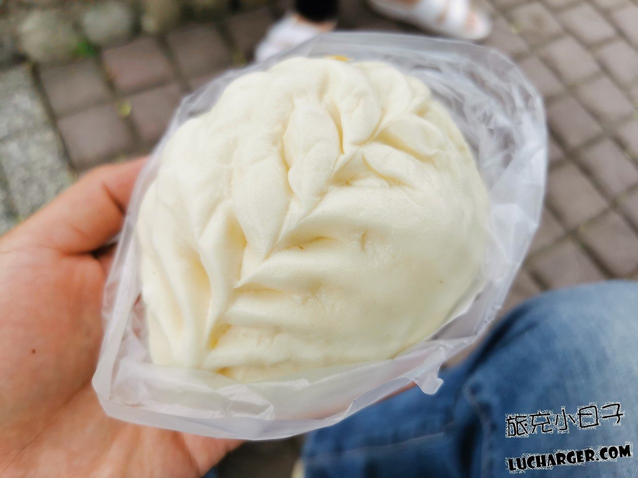 金花軒卑南包仔店高麗菜包剖面