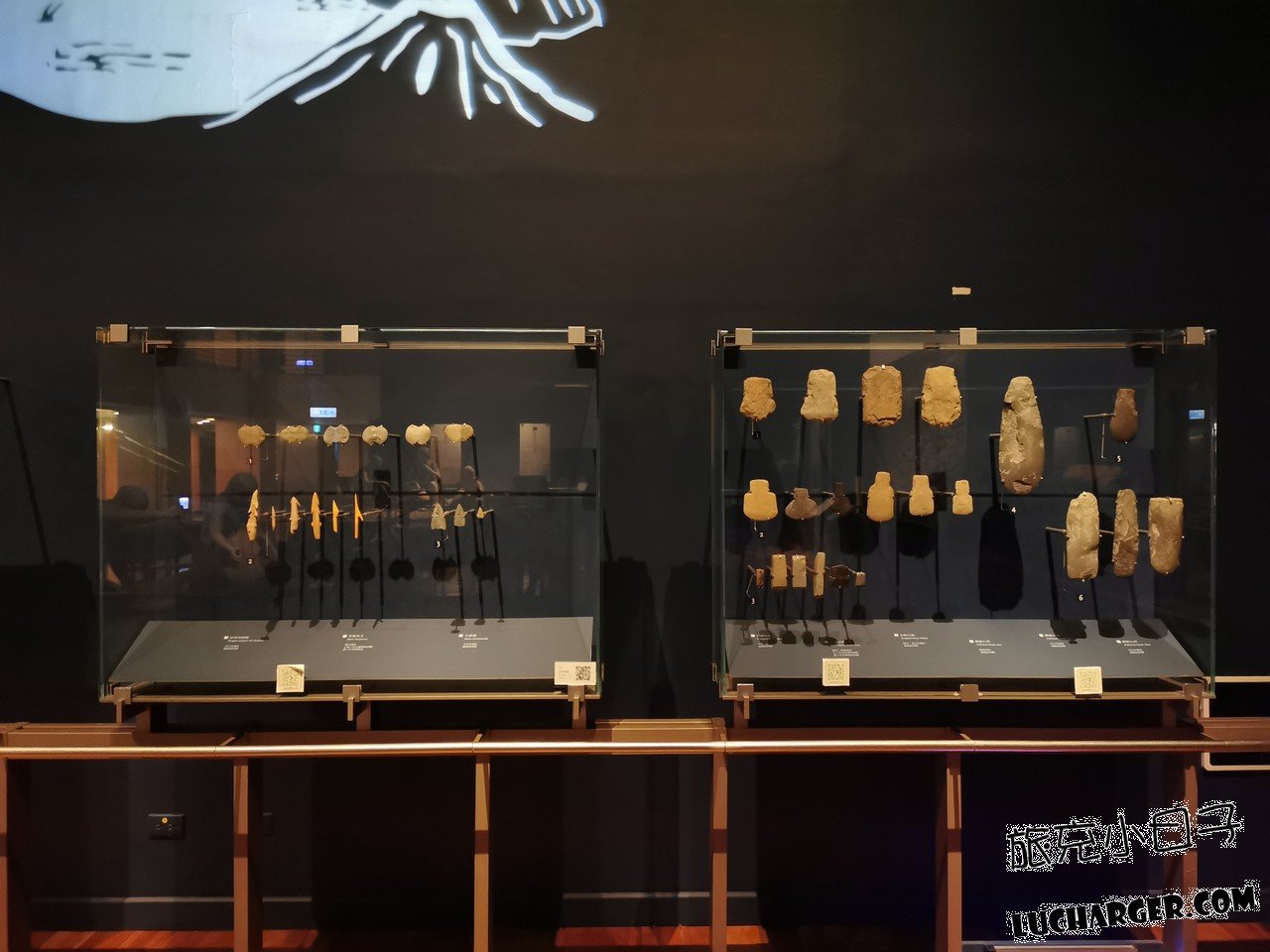 國立臺灣史前文化博物館石器與史前工具展示櫃