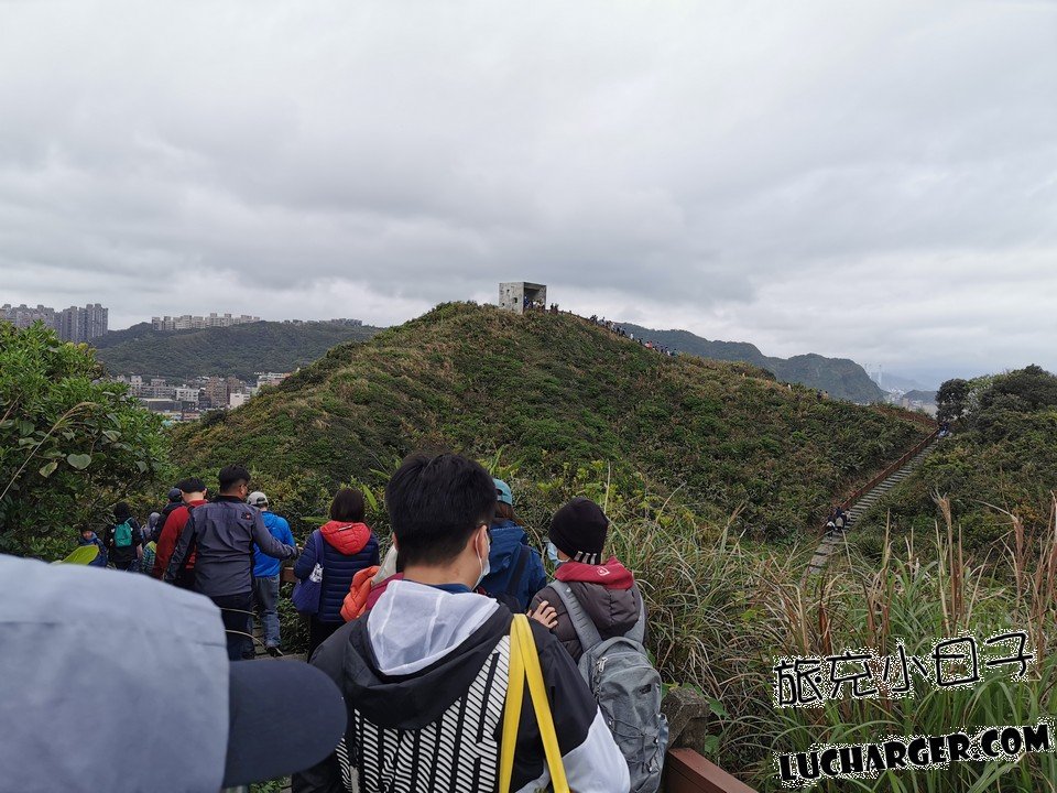 忘憂谷步道方框取景點與海景
