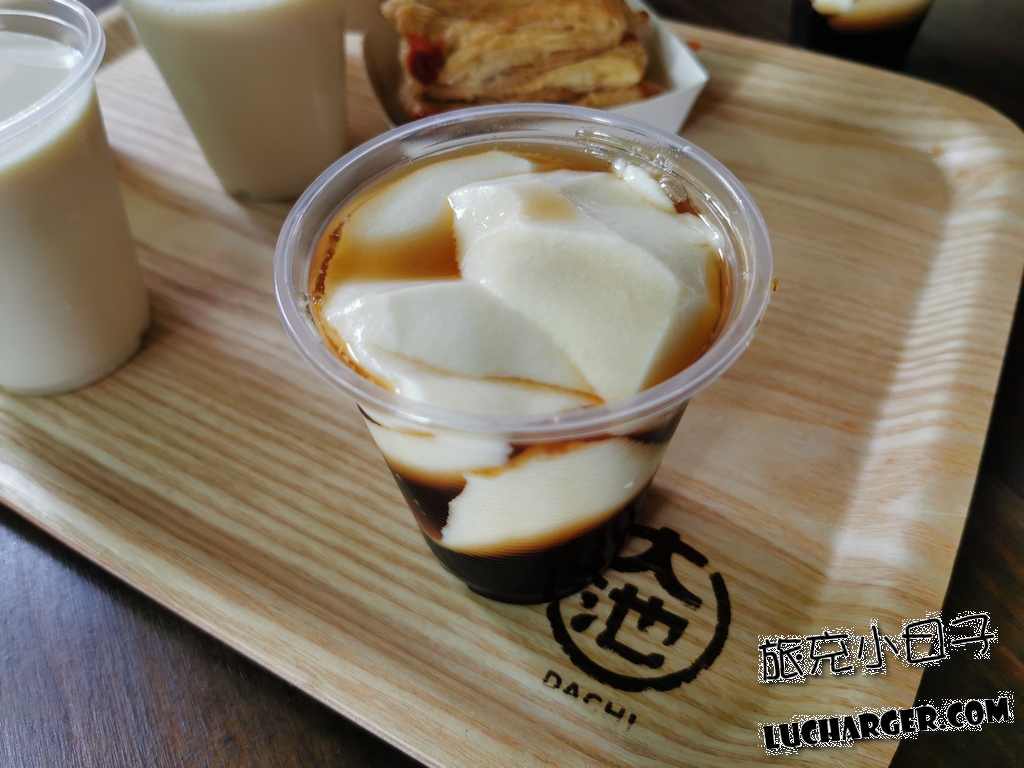 大池豆皮店豆花與豆漿